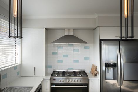 Photo of property in 9 Stacey Place, Woolston, Christchurch, 8062
