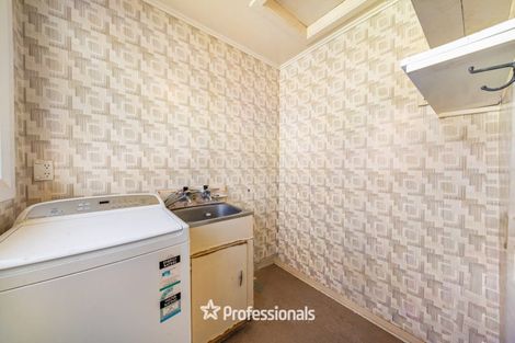 Photo of property in 17 Molesworth Street, Taita, Lower Hutt, 5011