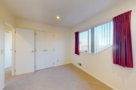 Photo of property in 16 Imran Terrace, Khandallah, Wellington, 6035