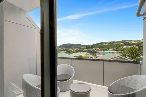 Photo of property in 3/232 Main Road, Tawa, Wellington, 5028
