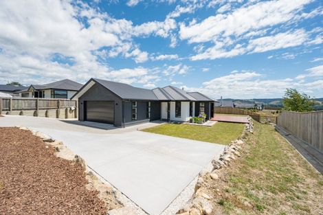 Photo of property in 30 Katania Heights, Brightwater, 7022