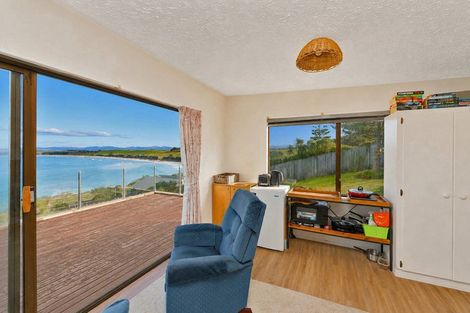 Photo of property in 28 Nasmyth Street, Kakanui, Oamaru, 9495