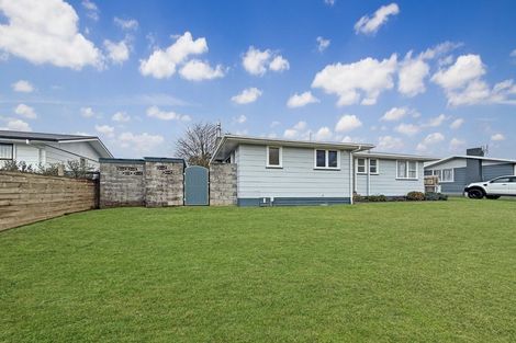 Photo of property in 9 Aotea Crescent, Tokoroa, 3420