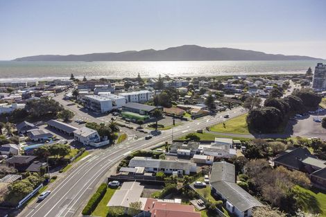 Photo of property in 340b Kapiti Road, Paraparaumu Beach, Paraparaumu, 5032