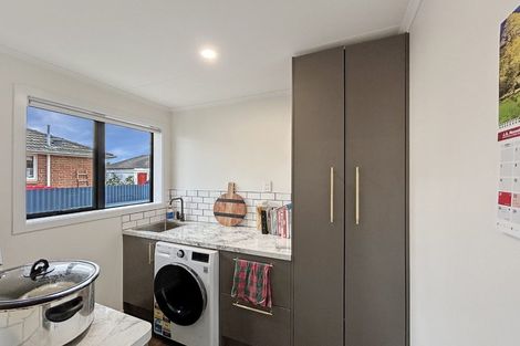 Photo of property in 19 Charlton Road, Gore, 9710