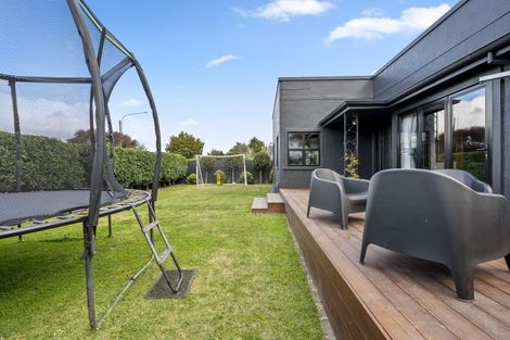 Photo of property in 54 Church Road, Taradale, Napier, 4112