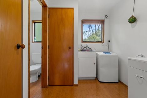 Photo of property in 172 Howard Road, Orere Point, 2585