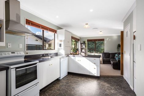 Photo of property in 7 Lakewood Avenue, Churton Park, Wellington, 6037