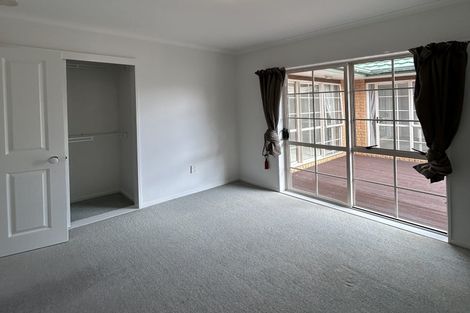 Photo of property in 12 Darimouth Place, Albany, Auckland, 0632
