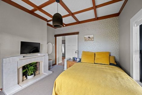 Photo of property in 54 Church Road, Taradale, Napier, 4112