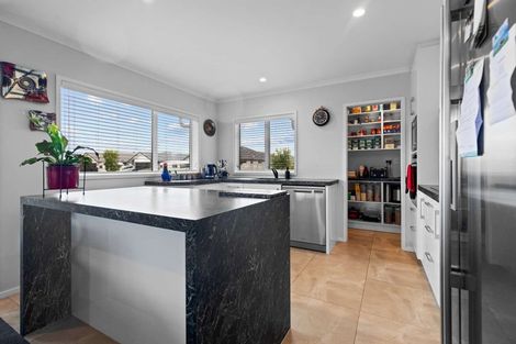 Photo of property in 36 Piata Street, Papamoa Beach, Papamoa, 3118