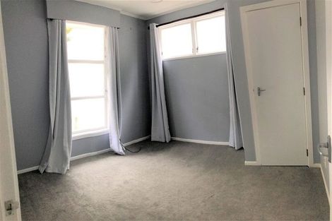 Photo of property in 10 Voltaire Street, Karori, Wellington, 6012