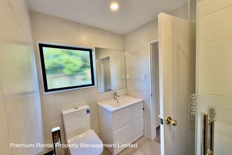Photo of property in 12 Westergrove Place, West Harbour, Auckland, 0618