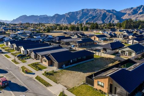 Photo of property in 13 Waddell Street, Lake Hawea, 9382