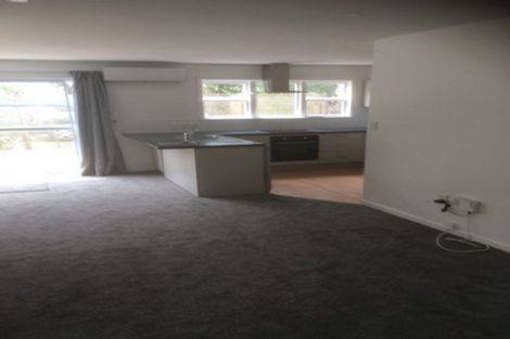 Photo of property in 461 East Coast Road, Murrays Bay, Auckland, 0630