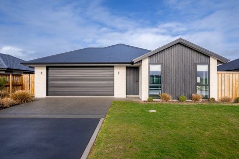 Photo of property in 6 Blackbird Way, Rolleston, 7614