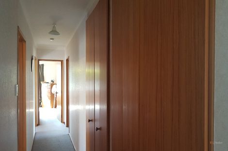 Photo of property in 19 Timaru Road, Waimate, 7924