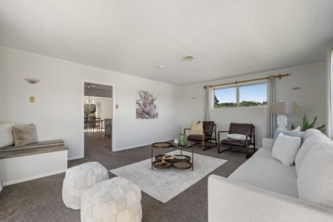 Photo of property in 94 Omata Road, Marfell, New Plymouth, 4310