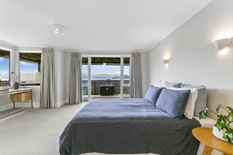 Photo of property in 5 Curnow Way, Kaiwharawhara, Wellington, 6035