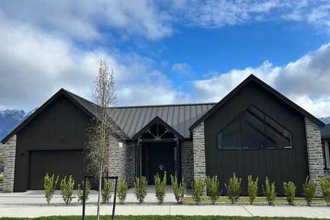 Photo of property in 107 Spur Ridge Rise, Jacks Point, 9371