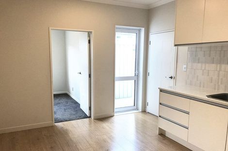 Photo of property in 17 Carrickdawson Drive, Flat Bush, Auckland, 2019