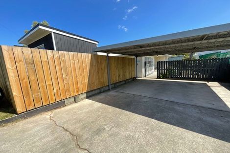 Photo of property in 73 Dunns Avenue, The Pines Beach, 7630