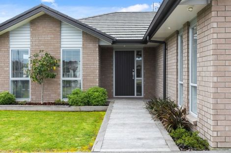 Photo of property in 319 Lakes Boulevard, Pyes Pa, Tauranga, 3112