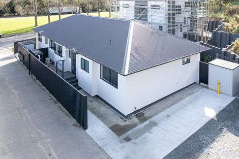 Photo of property in 450 Cambridge Terrace, Naenae, Lower Hutt, 5011