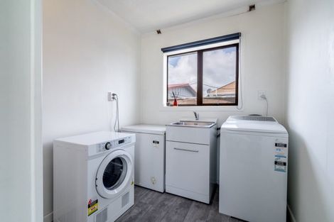 Photo of property in 93 Regent Street, Newfield, Invercargill, 9812