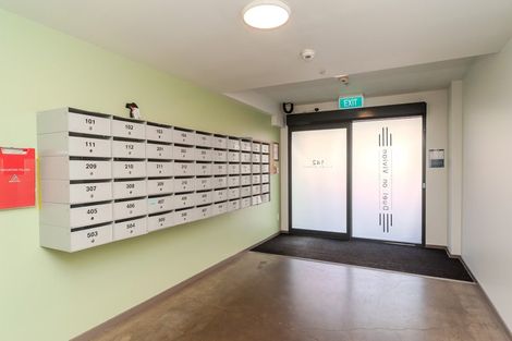 Photo of property in Dual Apartments, 406/142u Vivian Street, Te Aro, Wellington, 6011