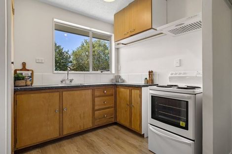 Photo of property in 47 Oakley Crescent, Hornby, Christchurch, 8042