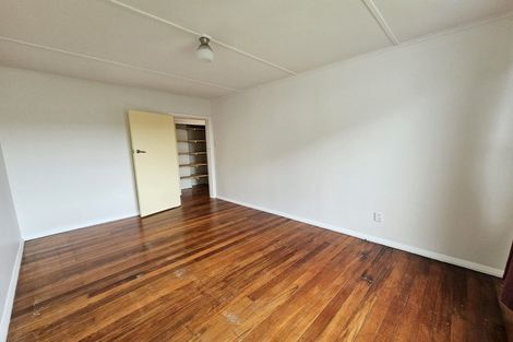 Photo of property in 3-3a Mana Avenue, Titahi Bay, Porirua, 5022