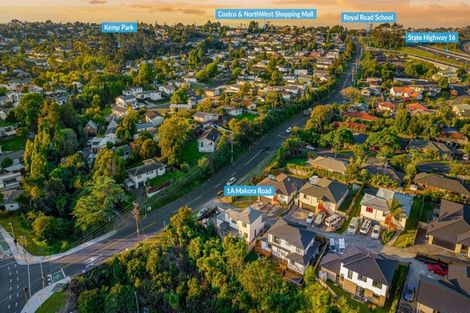 Photo of property in 1a Makora Road, Massey, Auckland, 0614