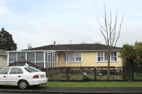 Photo of property in 9 Mcentee Street, Papakura, 2110