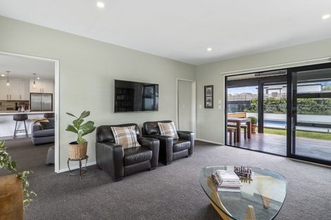 Photo of property in 32 Aidanfield Drive, Aidanfield, Christchurch, 8025