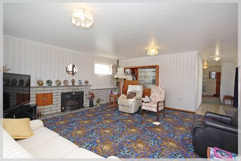 Photo of property in 37 Futter Street, Foxton, 4814