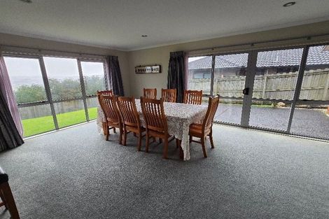 Photo of property in 22 Seamount Drive, Red Beach, 0932