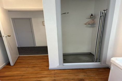 Photo of property in 50 Peter Terrace, Castor Bay, Auckland, 0620