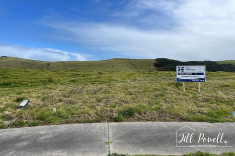 Photo of property in 7 Snapper Street, Baylys Beach, 0377