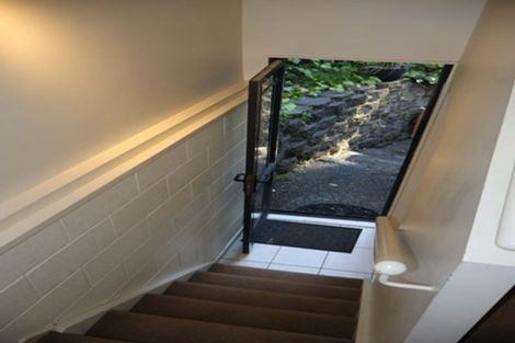 Photo of property in 15a Beresford Street, Bayswater, Auckland, 0622