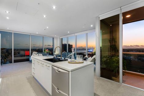Photo of property in Sentinel Apartments, 1903/3 Northcroft Street, Takapuna, Auckland, 0622