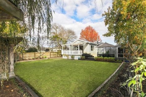 Photo of property in 23 Queen Street, Riverhead, 0820