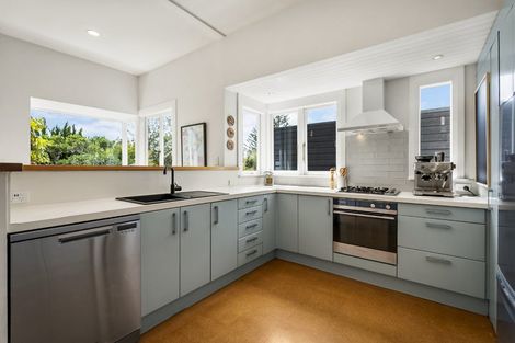 Photo of property in 12 Glade Place, Birkenhead, Auckland, 0626