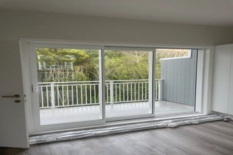 Photo of property in 16 Kopua Place, Whitby, Porirua, 5024