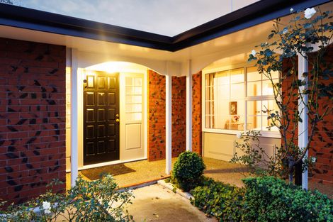 Photo of property in 7 Woodfield Avenue, Roslyn, Palmerston North, 4414
