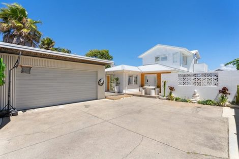 Photo of property in 34b Simpson Road, Papamoa Beach, Papamoa, 3118