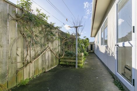 Photo of property in 6 Macalister Place, Miramar, Wellington, 6022