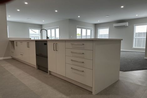 Photo of property in 20 George Yee Place, Taradale, Napier, 4112