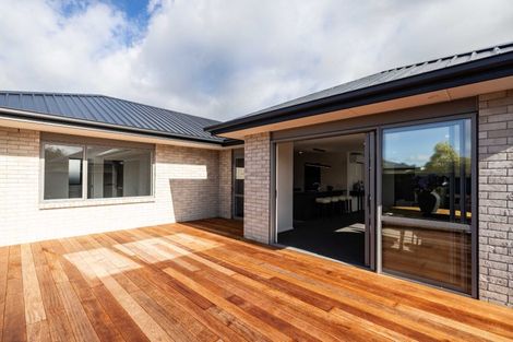 Photo of property in 5e Ballinger Place, Kaiapoi, Woodend, 7630