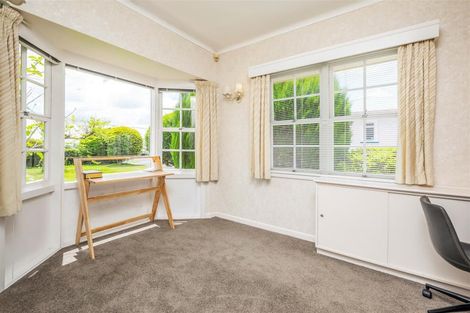 Photo of property in 39 Mellons Bay Road, Mellons Bay, Auckland, 2014